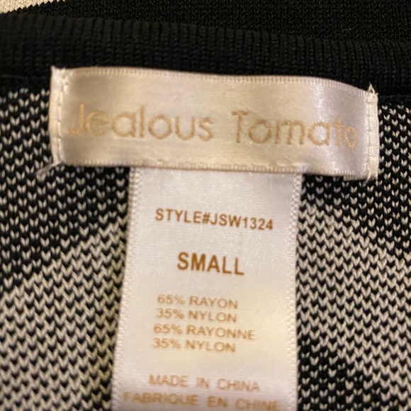 Dress - Picture 1 of 3